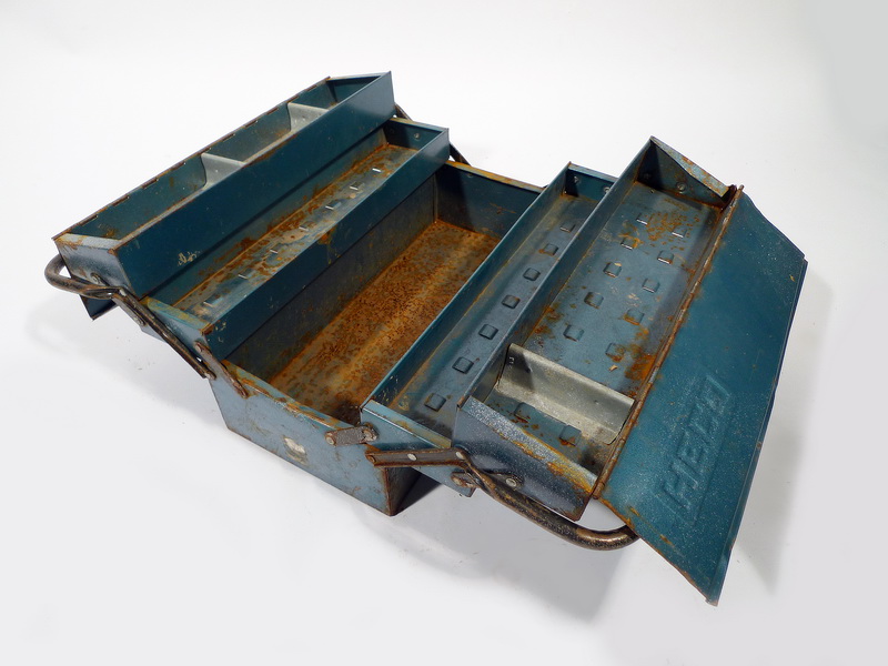 caja herramientas metal 30x43x21 1u